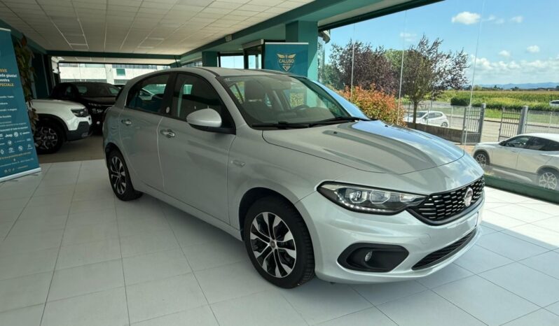 
								Fiat Tipo Mirror full									