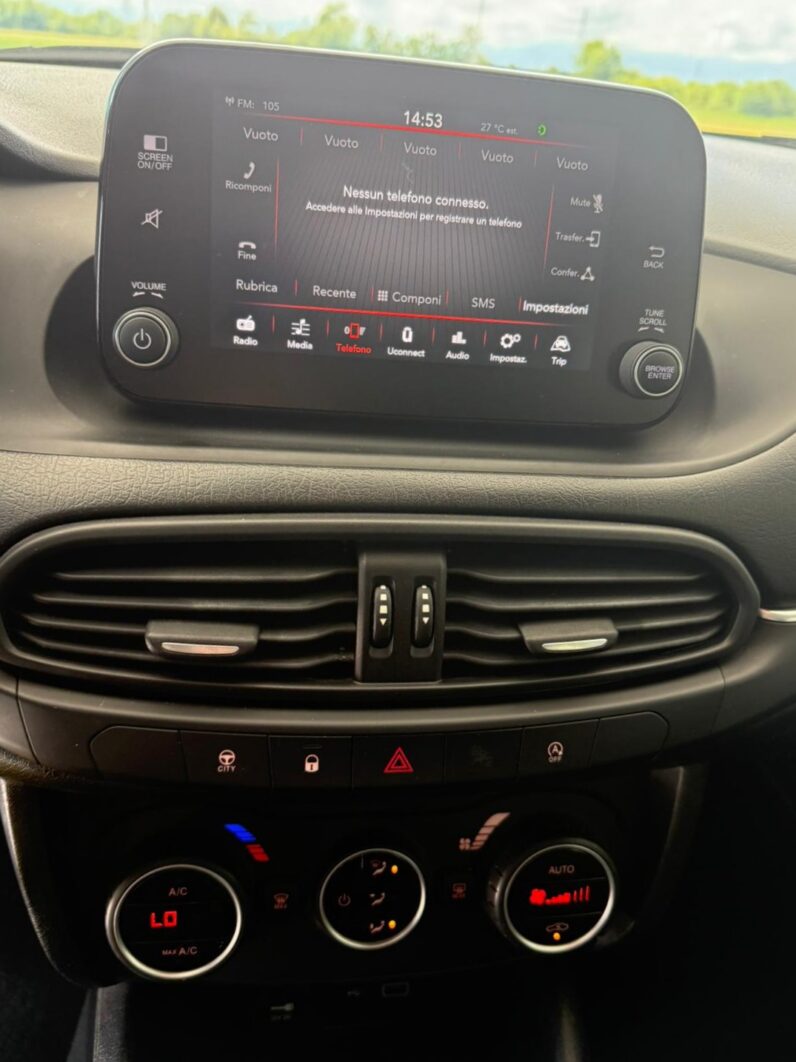 
								Fiat Tipo Mirror full									