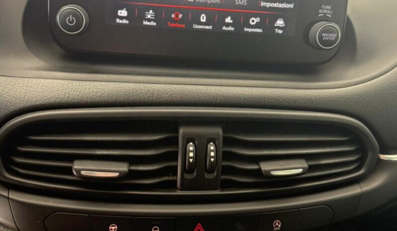 
								Fiat Tipo Mirror full									