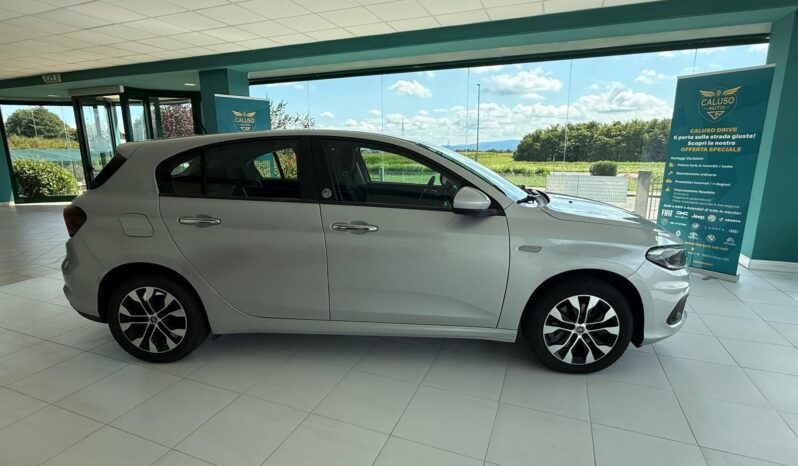 
								Fiat Tipo Mirror full									