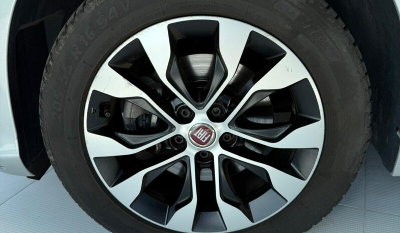 
								Fiat Tipo Mirror full									