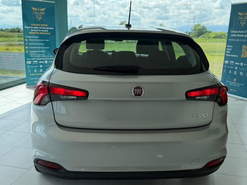 
								Fiat Tipo Mirror full									