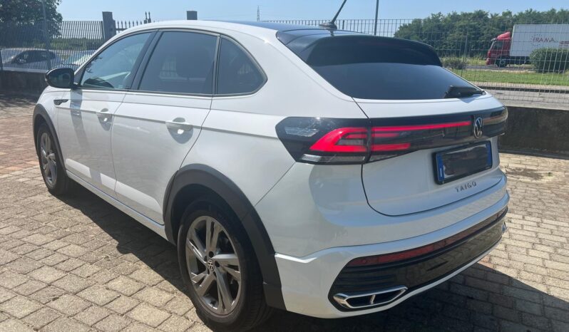 
								Volkswagen Taigo R-LINE full									