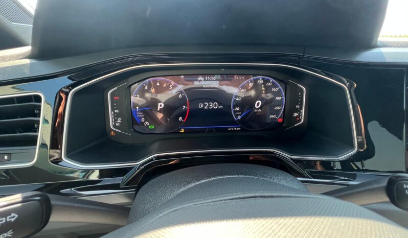 
								Volkswagen Taigo R-LINE full									