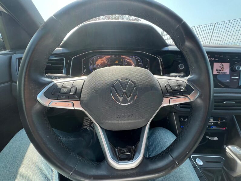 
								Volkswagen Taigo R-LINE full									