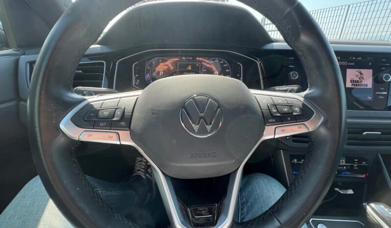 
								Volkswagen Taigo R-LINE full									