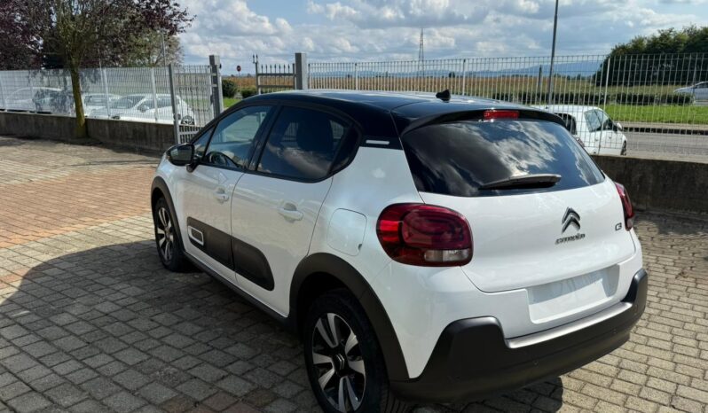 
								C3 1.2 puretech Shine full									