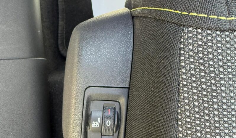 
								C3 1.2 puretech Shine full									