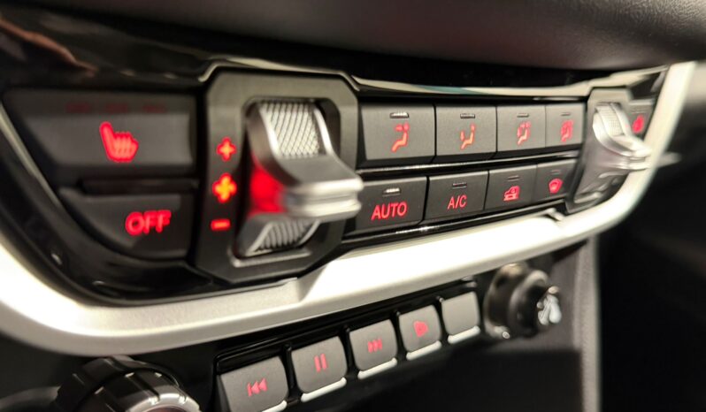
								FOTON TUNLAND G7 AUTO full									