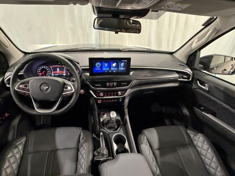 
								FOTON TUNLAND G7 AUTO full									