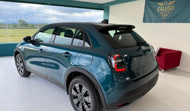 
								FIAT 600 HYBRID ICOM full									