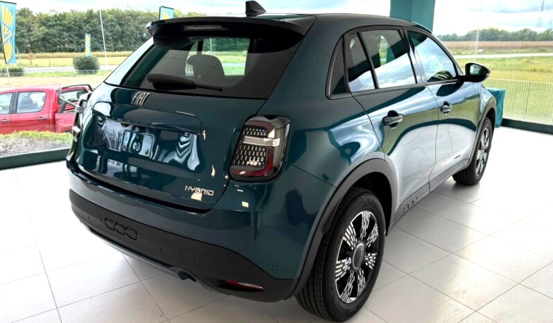 
								FIAT 600 HYBRID ICOM full									