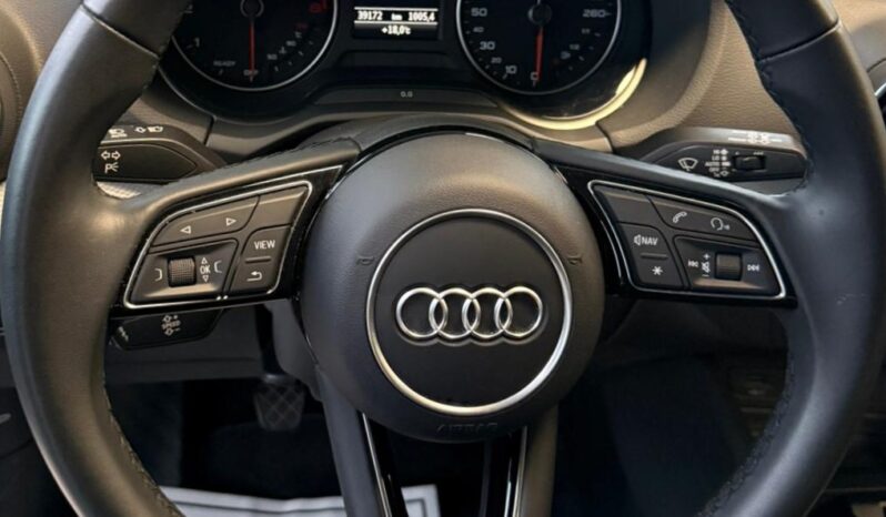 
								AUDI Q2 30 TFSI S LINE full									