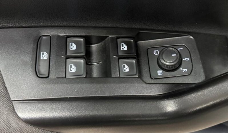 
								VOLKSWAGEN POLO STYLE full									