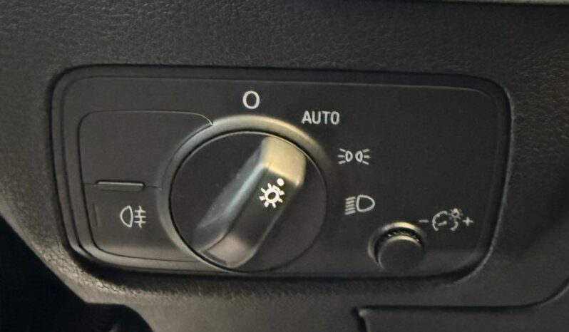 
								AUDI Q2 30 TFSI S LINE full									