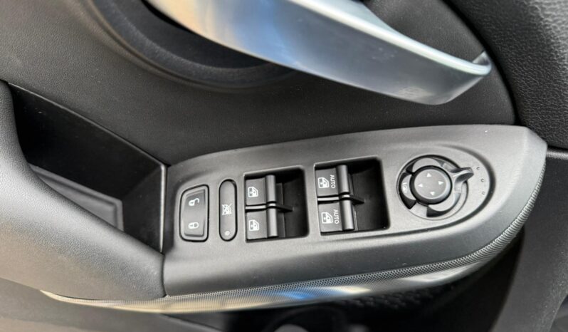 
								FIAT 500X SPORT full									