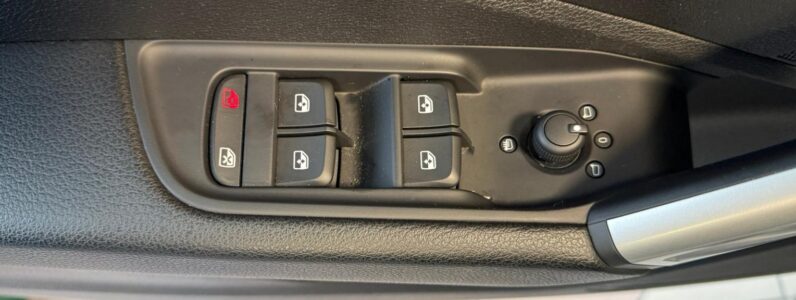 
								AUDI Q2 30 TFSI S LINE full									