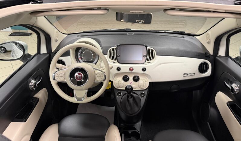 
								FIAT 500 C full									