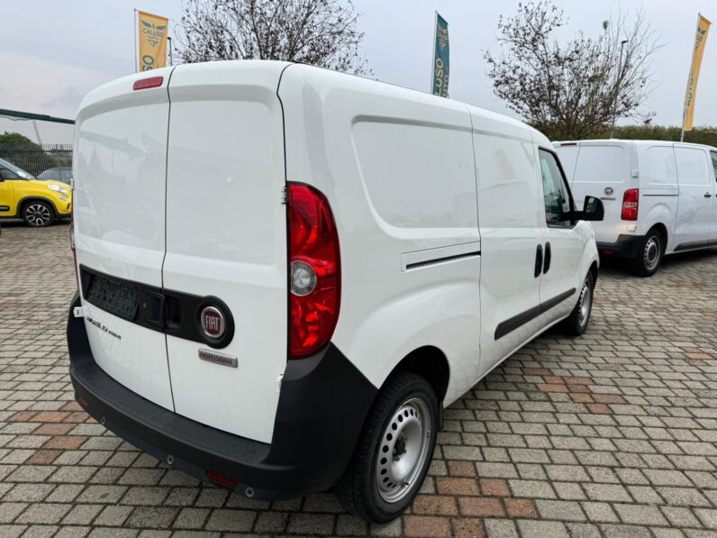 
								FIAT DOBLO MAX full									