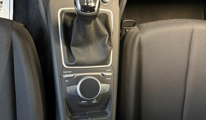 
								AUDI Q2 30 TFSI S LINE full									