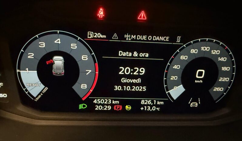 
								A1 SPORTBACK 30 1.0 TFSI S LINE full									