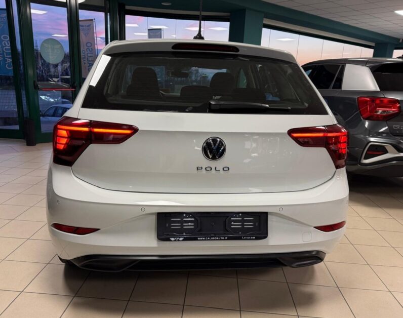 
								VOLKSWAGEN POLO STYLE full									