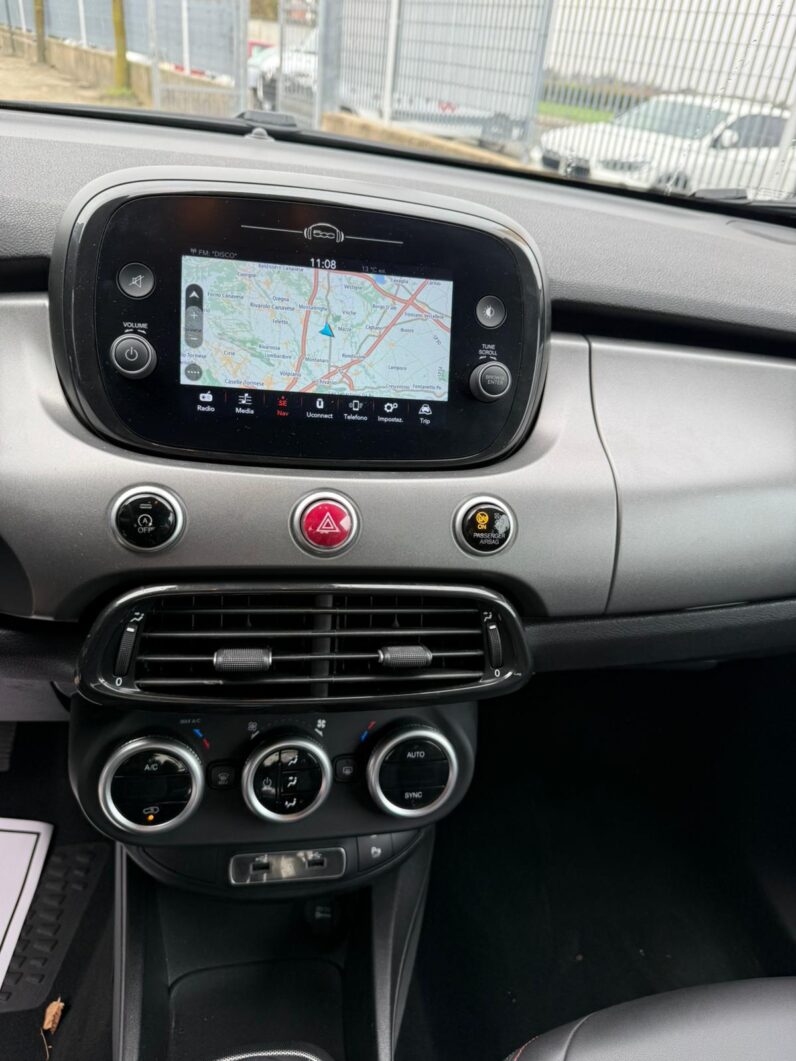 
								FIAT 500X SPORT full									