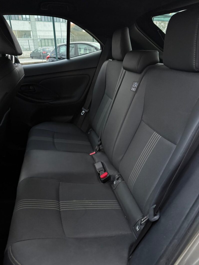 
								TOYOTA YARIS CROSS full									