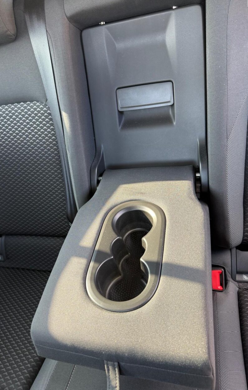 
								Volkswagen Golf Golf VIII full									