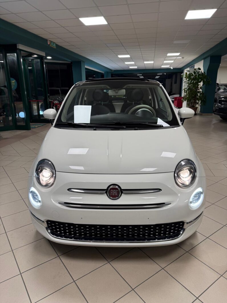 
								FIAT 500 C full									
