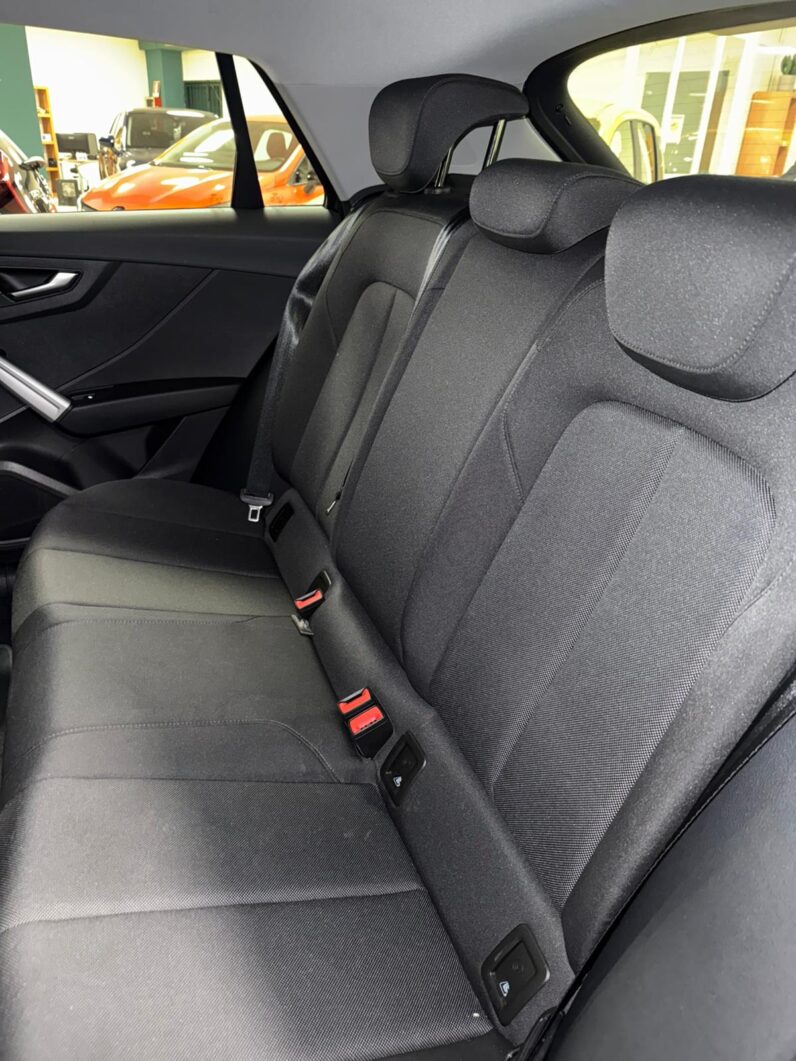 
								AUDI Q2 30 TFSI S LINE full									