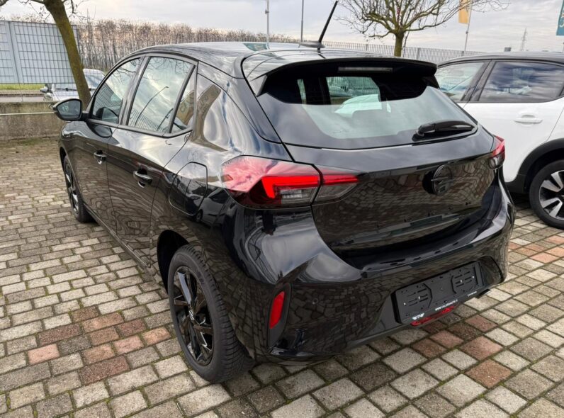 
								OPEL CORSA GS LINE full									