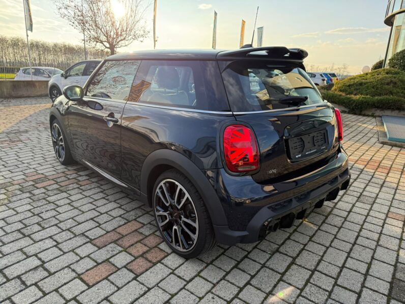 
								MINI COOPER JCW full									