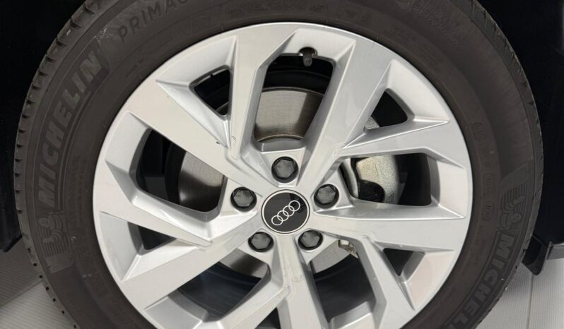 
								AUDI Q2 30 TDI S-LINE IDENTITY BLACK full									