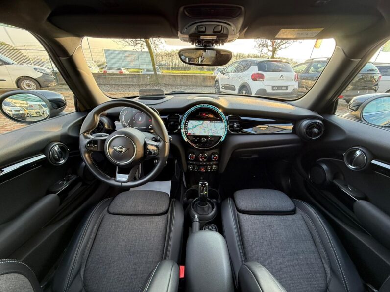 
								MINI COOPER JCW full									