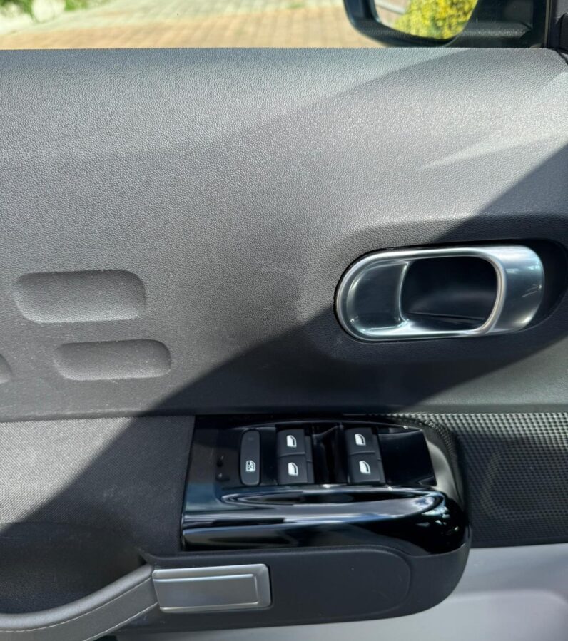 
								CITROEN C3 SHINE PACK full									