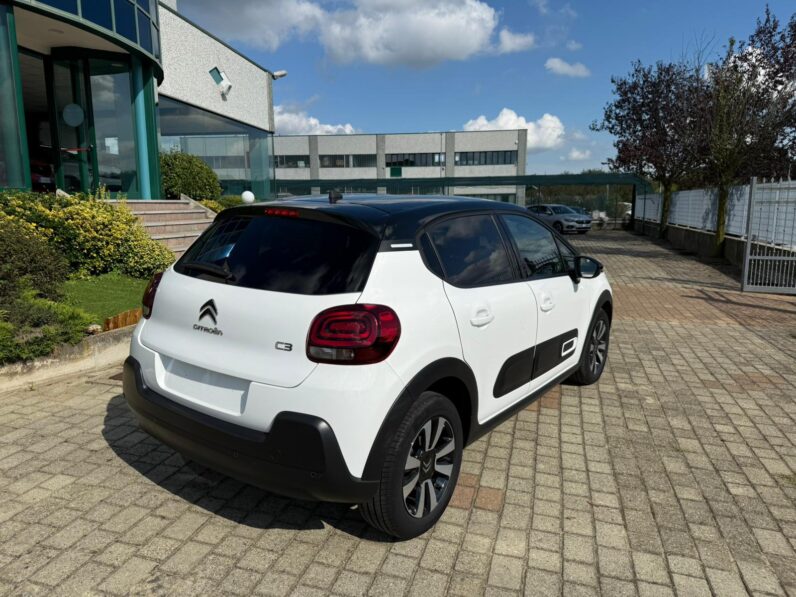 
								CITROEN C3 SHINE PACK full									