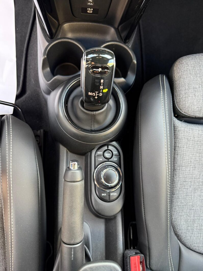 
								MINI COOPER JCW full									