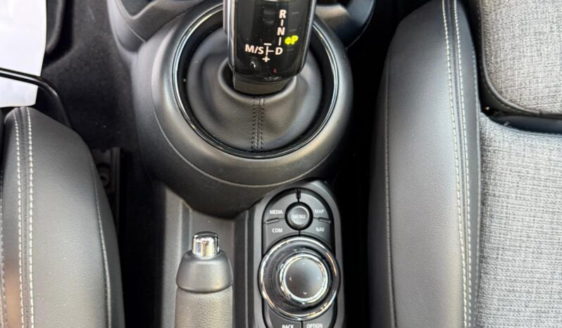 
								MINI COOPER JCW full									