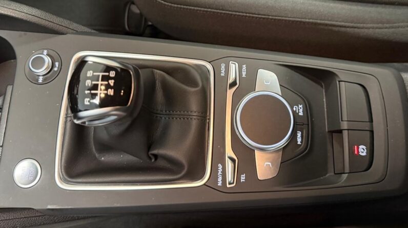 
								AUDI Q2 30 TDI S-LINE IDENTITY BLACK full									