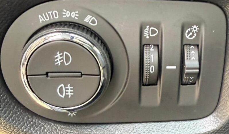 
								OPEL CORSA GS LINE full									