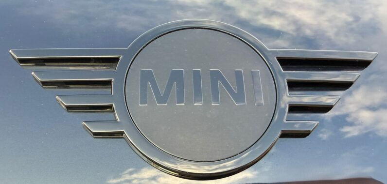 
								MINI COOPER JCW full									