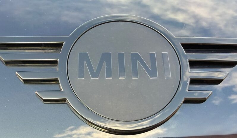 
								MINI COOPER JCW full									