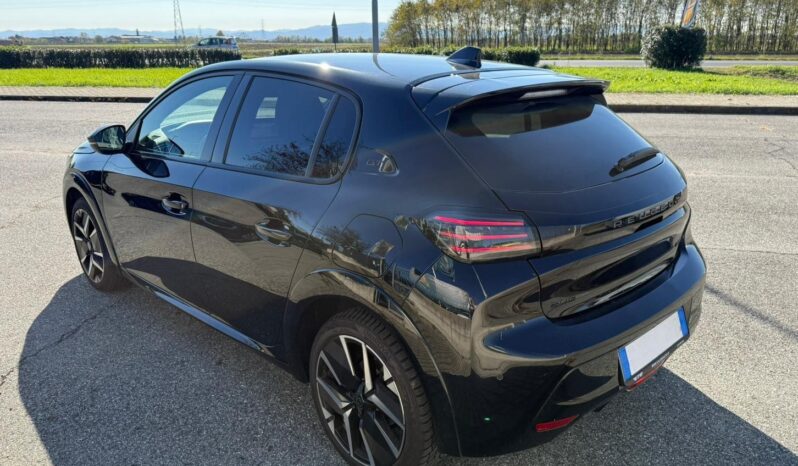 
								Peugeot 208 GT LINE full									