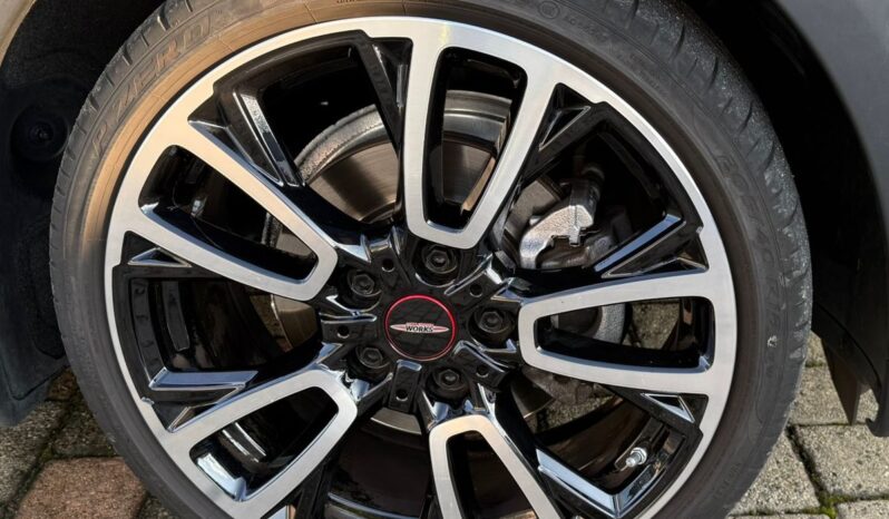 
								MINI COOPER JCW full									