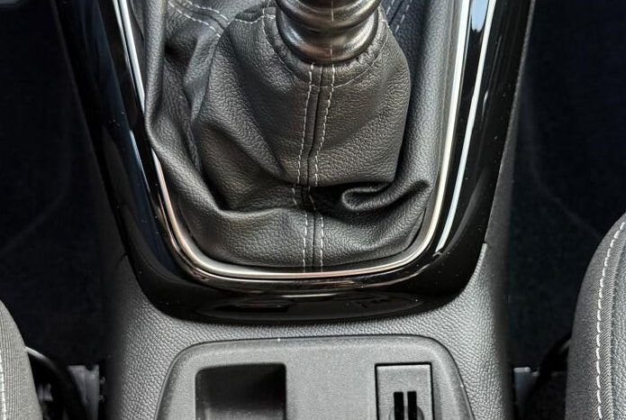 
								OPEL CORSA GS LINE full									