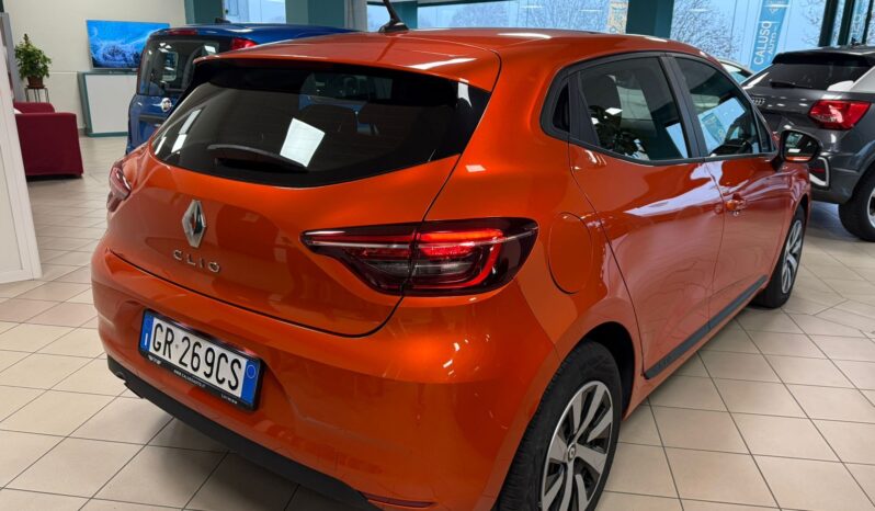 
								RENAULT CLIO EQUILIBRE full									