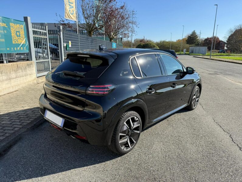 
								Peugeot 208 GT LINE full									