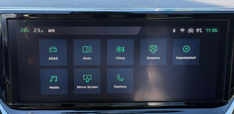 
								Peugeot 208 GT LINE full									