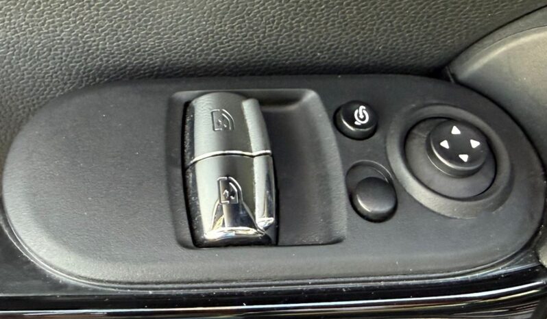 
								MINI COOPER JCW full									